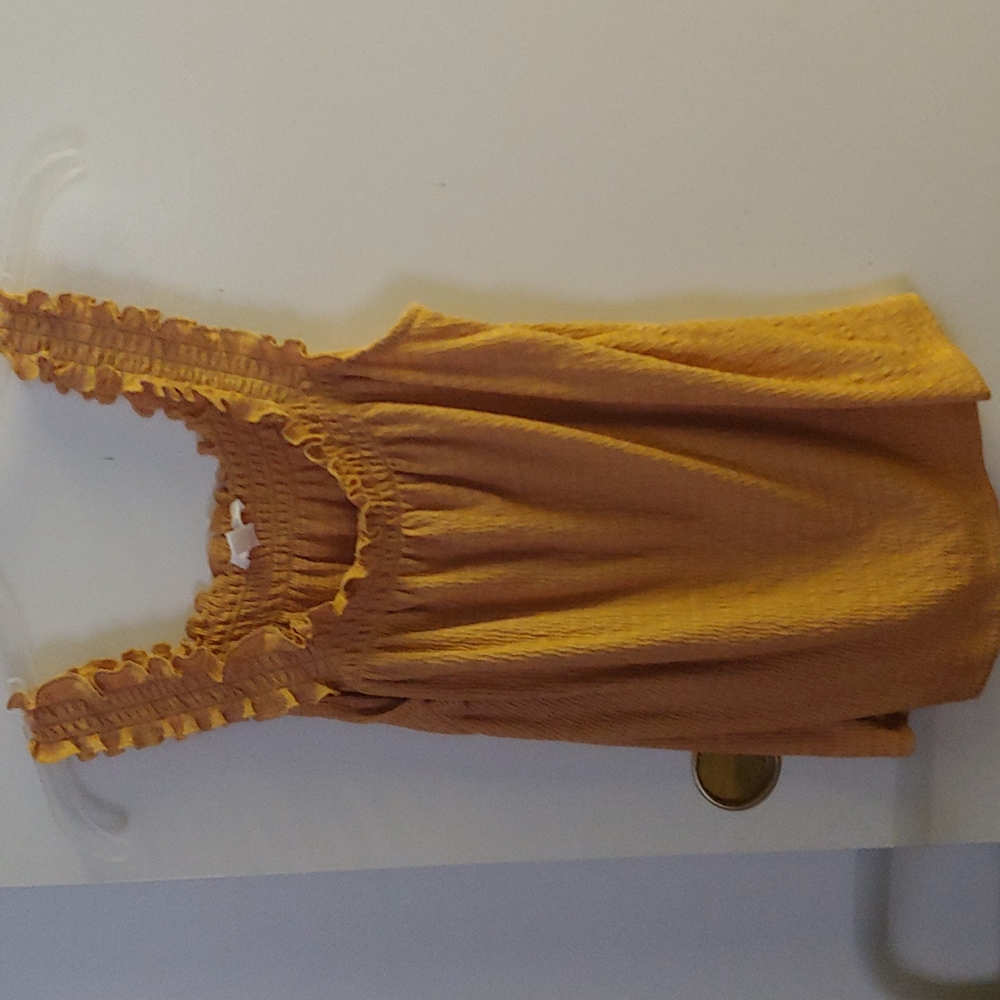 Lauren Conrad size small yellow tank top